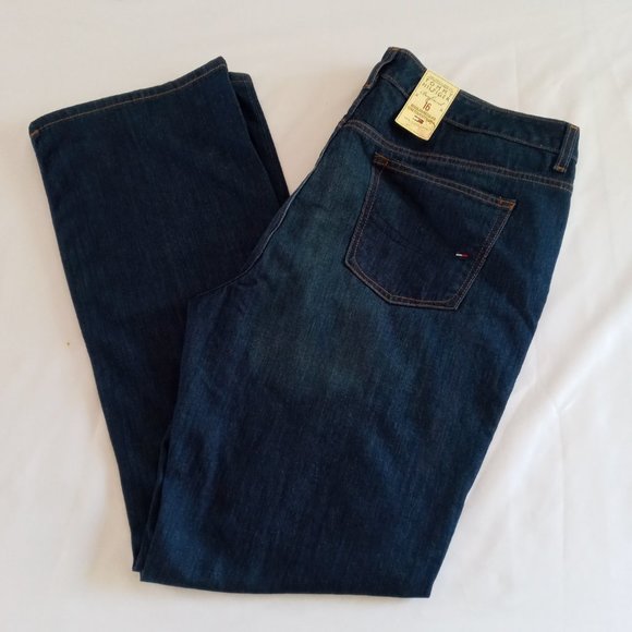 Tommy Hilfiger Boyfriend Bootcut easy fit Jeans  NWT Size 16 - Picture 1 of 11